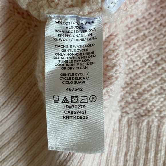 Light pink Loft sweater, gently used: size: M it runs small. - Picture 4 of 4